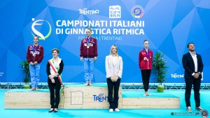 podi specialita sfe03660 copia simone ferraro ph